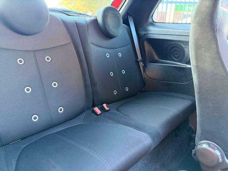 2017 ABARTH 595 2017 ABARTH 595