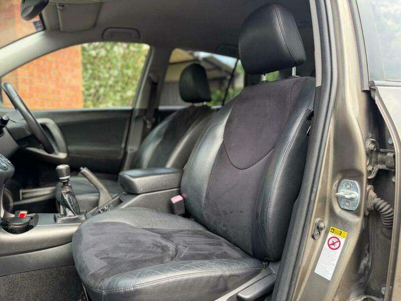 2011 TOYOTA RAV4 2011 TOYOTA RAV4