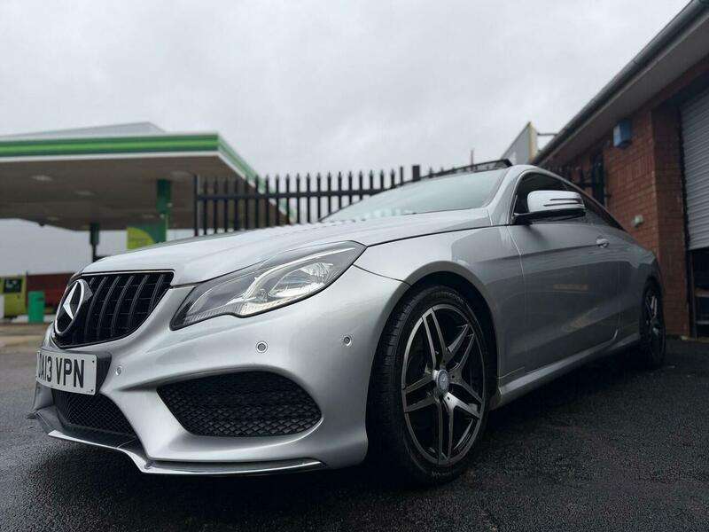 A 2013 MERCEDES-BENZ E CLASS 2.1 E250 CDI AMG Sport G-Tronic+ Euro 5 (s/s) 2dr A 2013 MERCEDES-BENZ E CLASS 2.1 E250 CDI AMG Sport G-Tronic+ Euro 5 (s/s) 2dr