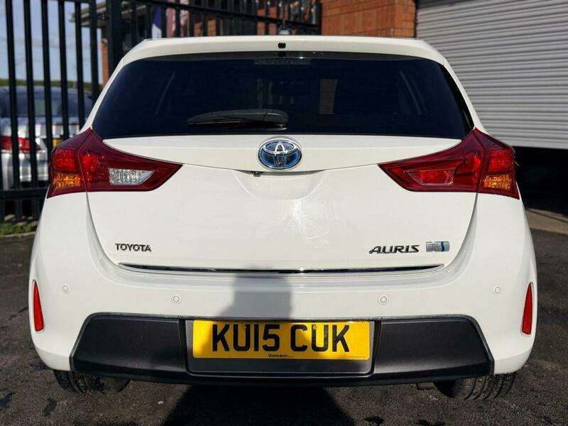 2015 TOYOTA AURIS 2015 TOYOTA AURIS