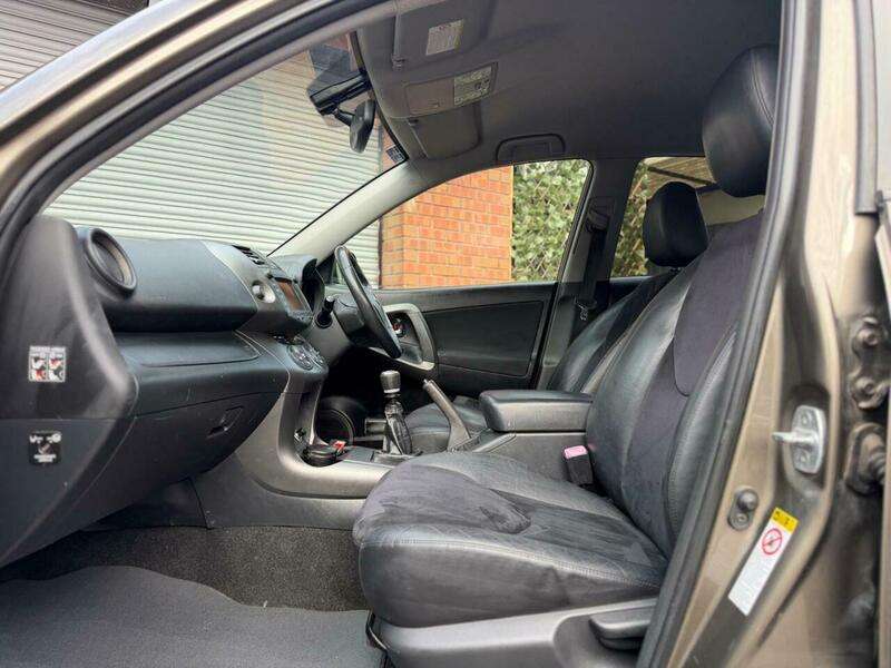2011 TOYOTA RAV4 2011 TOYOTA RAV4