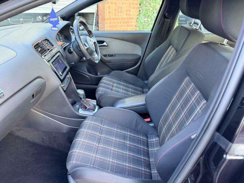 2011 VOLKSWAGEN POLO 2011 VOLKSWAGEN POLO