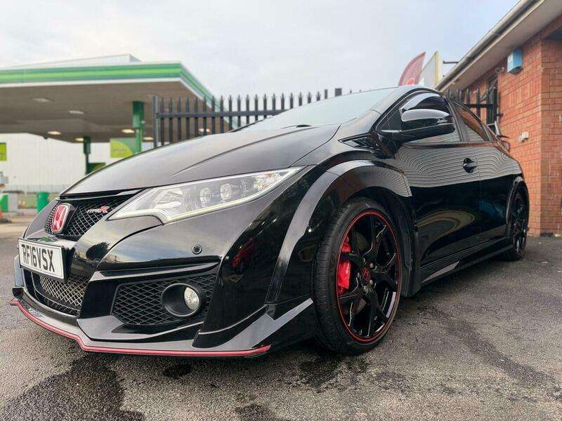 A 2016 HONDA CIVIC 2.0 i-VTEC Type R GT Euro 6 (s/s) 5dr A 2016 HONDA CIVIC 2.0 i-VTEC Type R GT Euro 6 (s/s) 5dr
