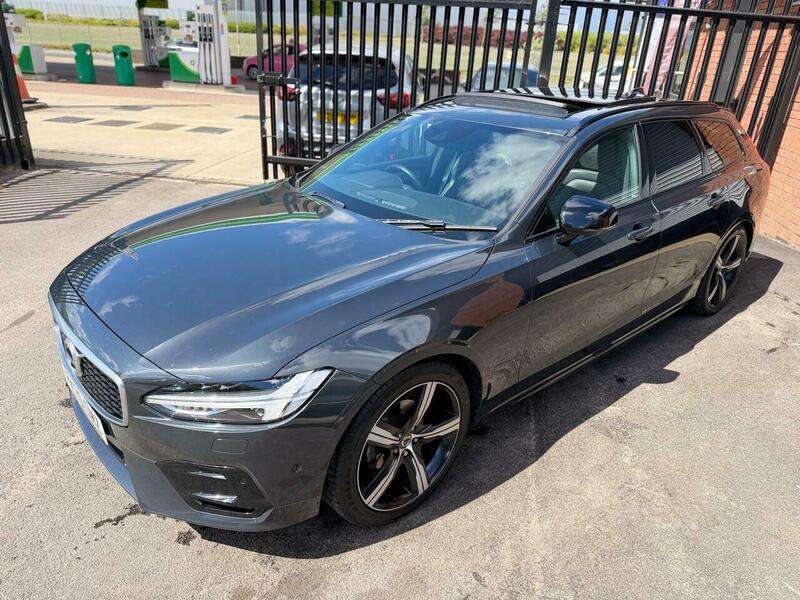 2020 VOLVO V90 2020 VOLVO V90