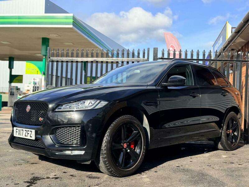 2017 JAGUAR F-PACE 2017 JAGUAR F-PACE