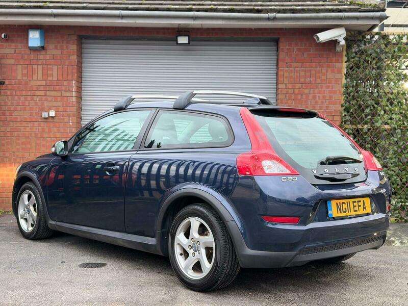 2011 VOLVO C30 2011 VOLVO C30