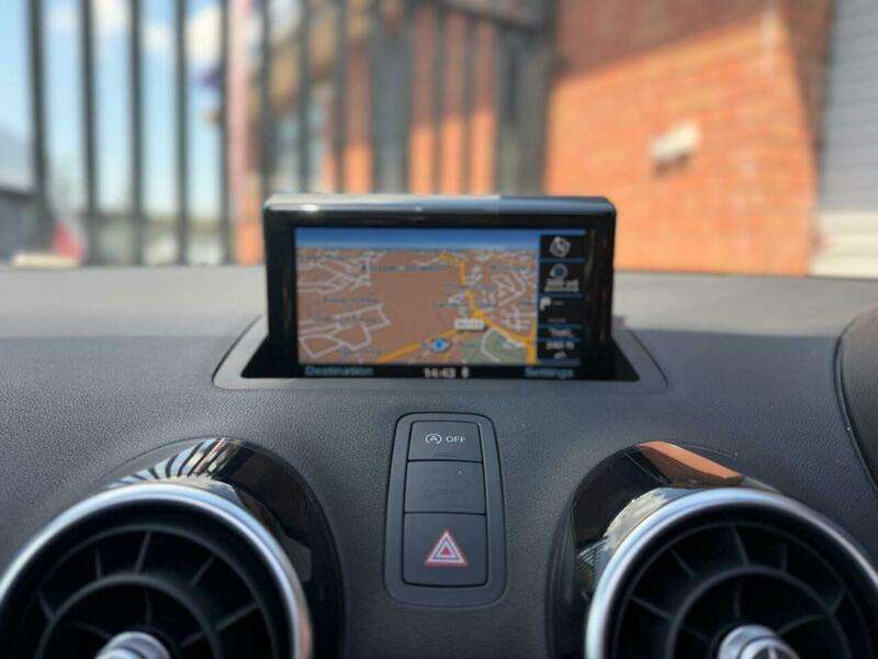 2015 AUDI A1 2015 AUDI A1
