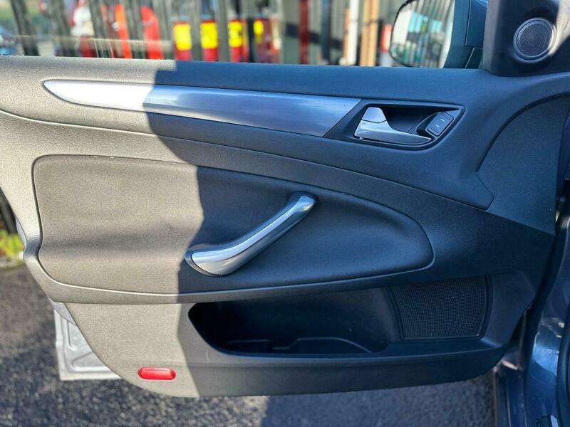 null FORD MONDEO null FORD MONDEO