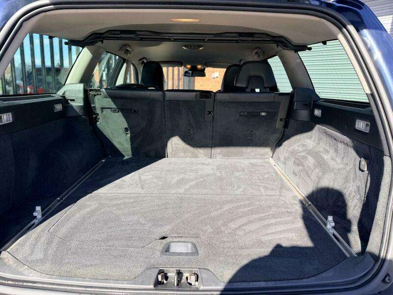 2011 VOLVO XC70 2011 VOLVO XC70