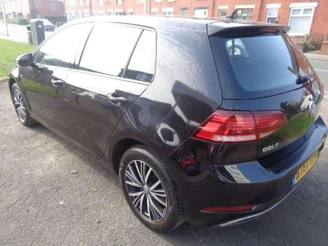 2017 VOLKSWAGEN GOLF 2017 VOLKSWAGEN GOLF
