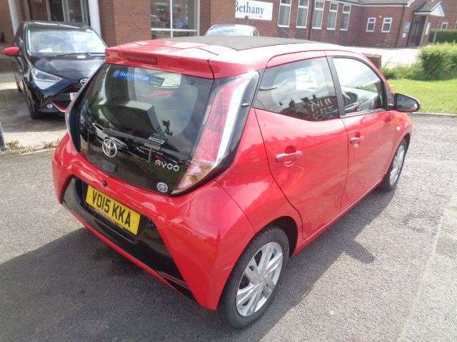 2015 TOYOTA AYGO 2015 TOYOTA AYGO