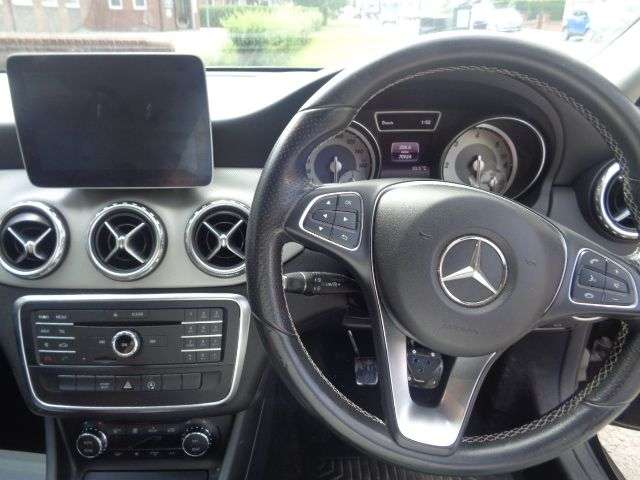 2016 MERCEDES-BENZ 180 2016 MERCEDES-BENZ 180