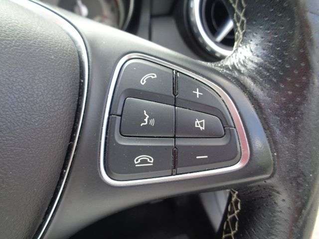 2016 MERCEDES-BENZ 180 2016 MERCEDES-BENZ 180