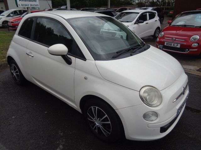 A 2008 FIAT 500 1.2 Pop Hatchback 3dr PetroL Euro 4 (69 bhp) RARE AUTOMATIC 12 MONTHS MOT A 2008 FIAT 500 1.2 Pop Hatchback 3dr PetroL Euro 4 (69 bhp) RARE AUTOMATIC 12 MONTHS MOT