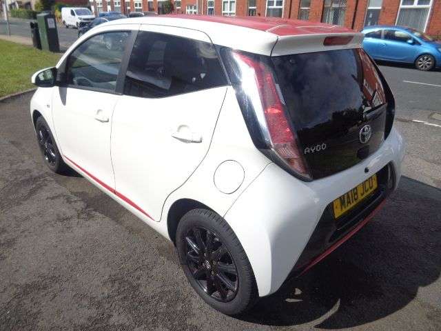 2018 TOYOTA AYGO 2018 TOYOTA AYGO