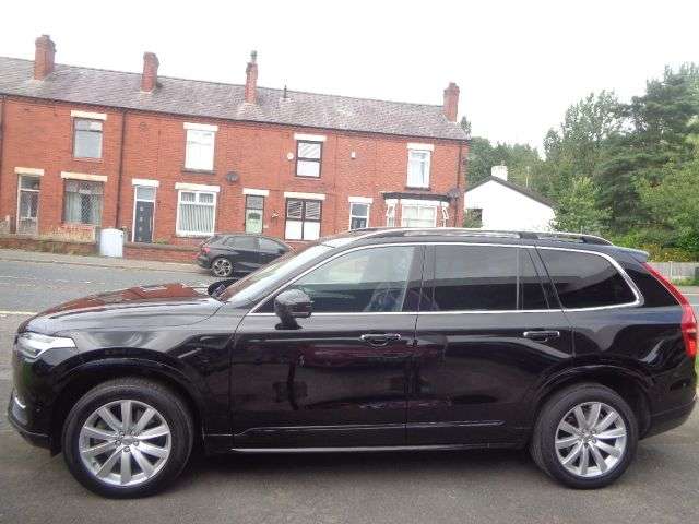 A 2018 VOLVO XC90 2.0 D5 PowerPulse Momentum Pro SUV 5dr Diesel Auto 4WD Euro 6 (s/s) (235 ps A 2018 VOLVO XC90 2.0 D5 PowerPulse Momentum Pro SUV 5dr Diesel Auto 4WD Euro 6 (s/s) (235 ps