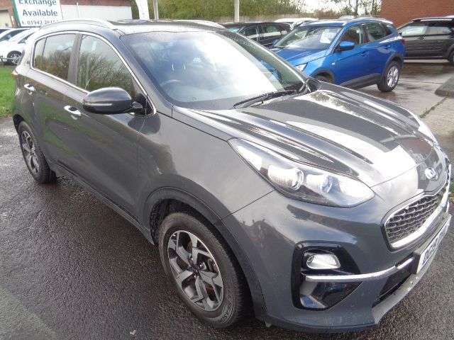 A 2019 KIA SPORTAGE 1.6 CRDi 2 SUV 5dr Diesel DCT Euro 6 (s/s) (134 bhp) 5 SERVICE STAMPS 12 MO A 2019 KIA SPORTAGE 1.6 CRDi 2 SUV 5dr Diesel DCT Euro 6 (s/s) (134 bhp) 5 SERVICE STAMPS 12 MO