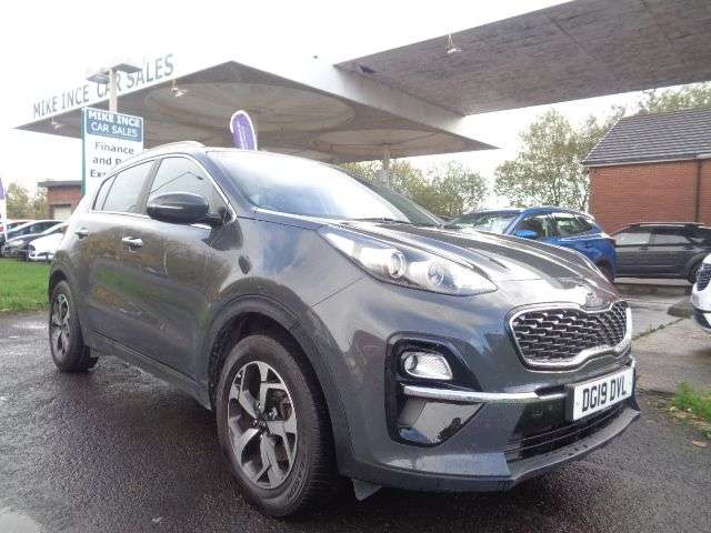 A 2019 KIA SPORTAGE 1.6 CRDi 2 SUV 5dr Diesel DCT Euro 6 (s/s) (134 bhp) 5 SERVICE STAMPS 12 MO A 2019 KIA SPORTAGE 1.6 CRDi 2 SUV 5dr Diesel DCT Euro 6 (s/s) (134 bhp) 5 SERVICE STAMPS 12 MO