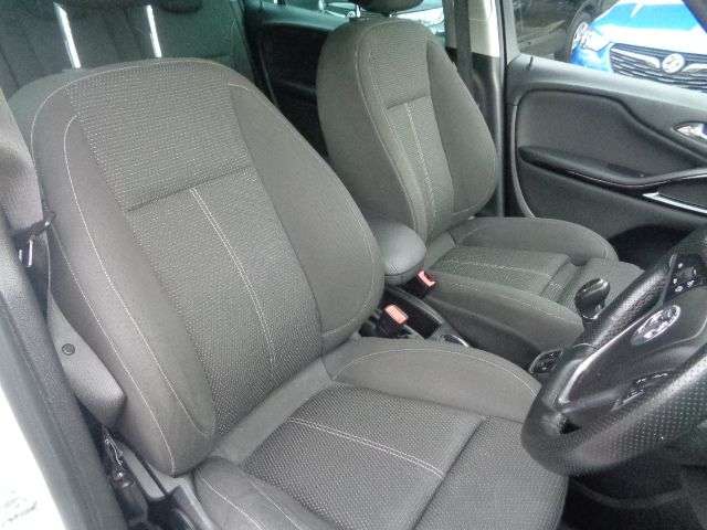 2015 VAUXHALL ZAFIRA TOURER 2015 VAUXHALL ZAFIRA TOURER