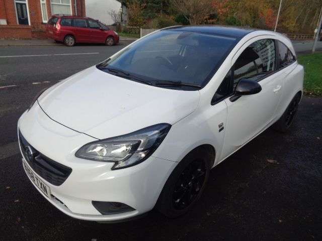 A 2018 VAUXHALL CORSA 1.4i ecoTEC Griffin Hatchback 3dr Petrol Manual Euro 6 (75 ps) SERVICE HIST A 2018 VAUXHALL CORSA 1.4i ecoTEC Griffin Hatchback 3dr Petrol Manual Euro 6 (75 ps) SERVICE HIST