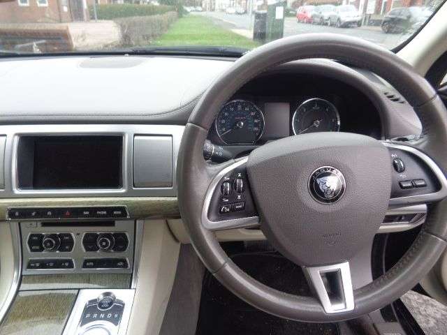 2013 JAGUAR XF 2013 JAGUAR XF