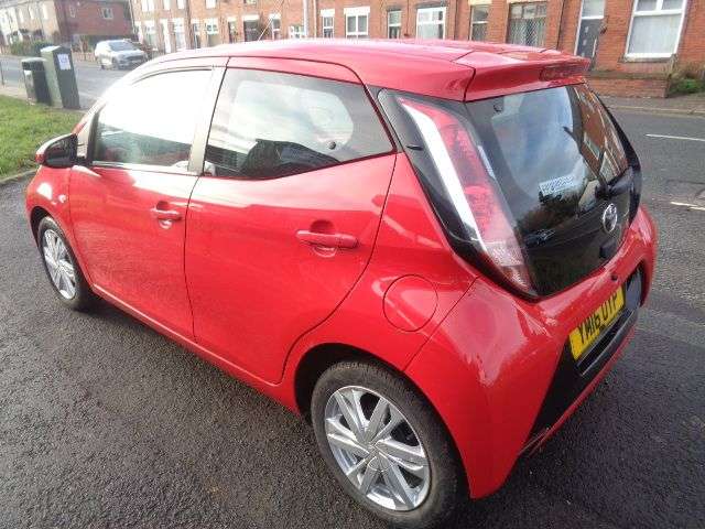 2016 TOYOTA AYGO 2016 TOYOTA AYGO