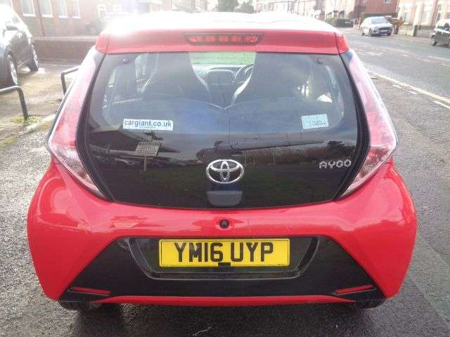 2016 TOYOTA AYGO 2016 TOYOTA AYGO