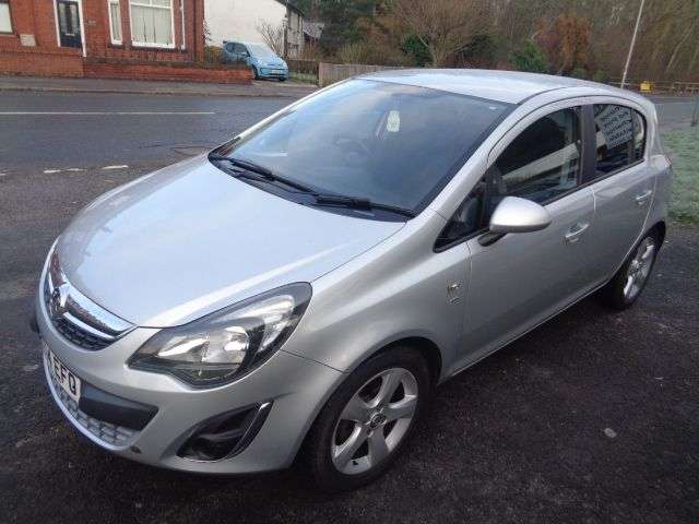 A 2014 VAUXHALL CORSA 1.4 16V SXi Hatchback 5dr Petrol Manual Wide Ratio Euro 5 (A/C) (100 ps) LO A 2014 VAUXHALL CORSA 1.4 16V SXi Hatchback 5dr Petrol Manual Wide Ratio Euro 5 (A/C) (100 ps) LO
