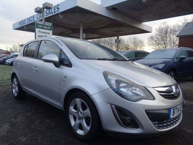 A 2014 VAUXHALL CORSA 1.4 16V SXi Hatchback 5dr Petrol Manual Wide Ratio Euro 5 (A/C) (100 ps) LO A 2014 VAUXHALL CORSA 1.4 16V SXi Hatchback 5dr Petrol Manual Wide Ratio Euro 5 (A/C) (100 ps) LO