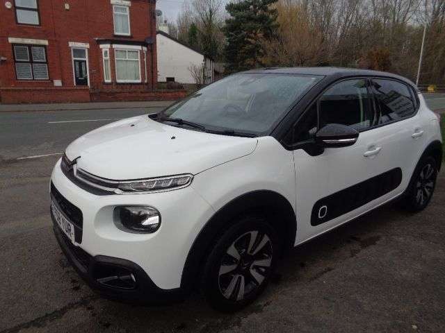 A 2019 CITROEN C3 1.2 PureTech Flair Hatchback 5dr Petrol Manual Euro 6 (s/s) (82 ps) APPLE C A 2019 CITROEN C3 1.2 PureTech Flair Hatchback 5dr Petrol Manual Euro 6 (s/s) (82 ps) APPLE C