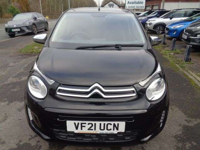 A 2021 CITROEN C1 1.0 VTi Shine Hatchback 5dr Petrol Manual Euro 6 (s/s) (72 ps) ONE FORMER K A 2021 CITROEN C1 1.0 VTi Shine Hatchback 5dr Petrol Manual Euro 6 (s/s) (72 ps) ONE FORMER K