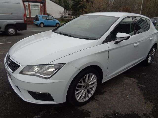 A 2017 SEAT LEON 1.2 TSI SE Dynamic Technology Hatchback 5dr Petrol Manual Euro 6 (s/s) (110 A 2017 SEAT LEON 1.2 TSI SE Dynamic Technology Hatchback 5dr Petrol Manual Euro 6 (s/s) (110