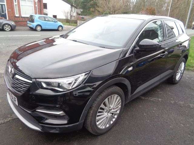 A 2018 VAUXHALL GRANDLAND X 1.2 Turbo Tech Line Nav SUV 5dr Petrol Auto Euro 6 (s/s) (130 ps) 7 SERVICE A 2018 VAUXHALL GRANDLAND X 1.2 Turbo Tech Line Nav SUV 5dr Petrol Auto Euro 6 (s/s) (130 ps) 7 SERVICE