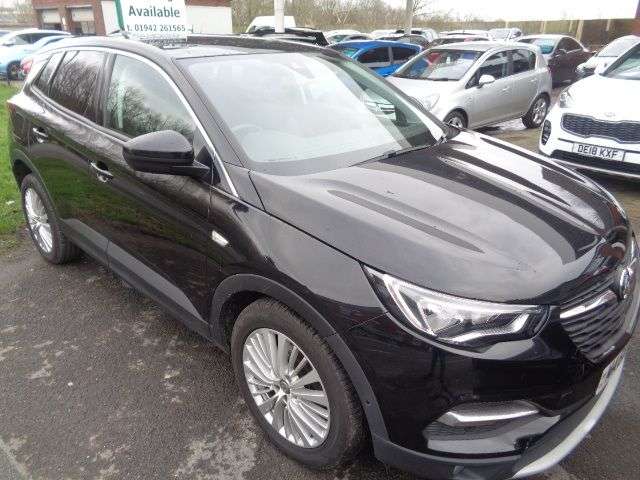 A 2018 VAUXHALL GRANDLAND X 1.2 Turbo Tech Line Nav SUV 5dr Petrol Auto Euro 6 (s/s) (130 ps) 7 SERVICE A 2018 VAUXHALL GRANDLAND X 1.2 Turbo Tech Line Nav SUV 5dr Petrol Auto Euro 6 (s/s) (130 ps) 7 SERVICE