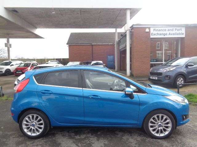 2013 FORD FIESTA 2013 FORD FIESTA