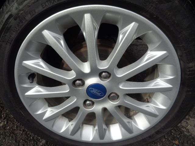 2013 FORD FIESTA 2013 FORD FIESTA