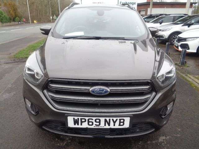 A 2019 FORD KUGA 1.5T EcoBoost GPF ST-Line SUV 5dr Petrol Manual Euro 6 (s/s) (150 ps) SERVI A 2019 FORD KUGA 1.5T EcoBoost GPF ST-Line SUV 5dr Petrol Manual Euro 6 (s/s) (150 ps) SERVI