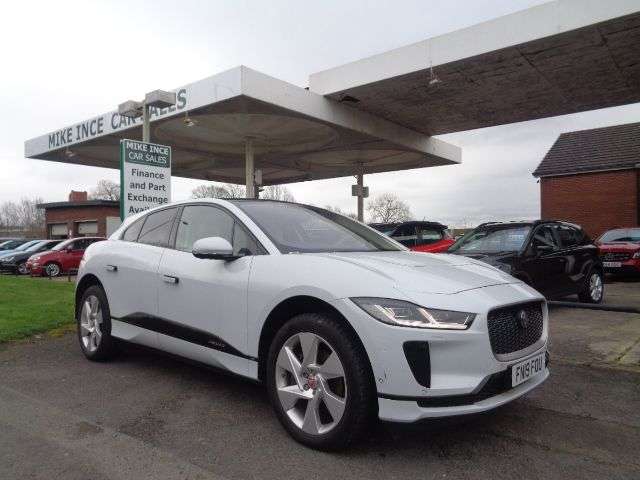 A 2019 JAGUAR I-PACE 400 90kWh SE SUV 5dr Electric Auto 4WD (400 ps) STUNNING CAR 12 MONTHS MOT A 2019 JAGUAR I-PACE 400 90kWh SE SUV 5dr Electric Auto 4WD (400 ps) STUNNING CAR 12 MONTHS MOT