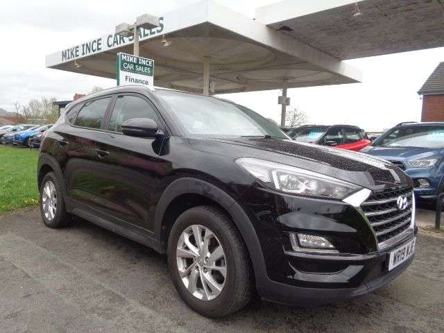 A 2019 HYUNDAI TUCSON 1.6 GDi SE Nav SUV 5dr Petrol Manual Euro 6 (s/s) (132 ps) SAT NAV REVERSE A 2019 HYUNDAI TUCSON 1.6 GDi SE Nav SUV 5dr Petrol Manual Euro 6 (s/s) (132 ps) SAT NAV REVERSE