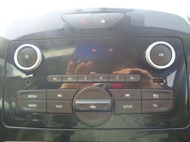 2019 RENAULT CLIO 2019 RENAULT CLIO