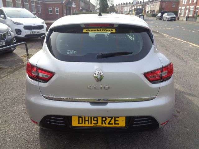 2019 RENAULT CLIO 2019 RENAULT CLIO