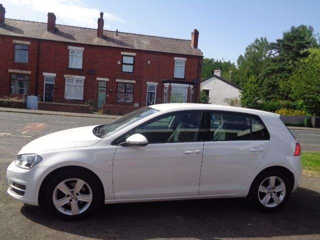 2016 VOLKSWAGEN GOLF 2016 VOLKSWAGEN GOLF