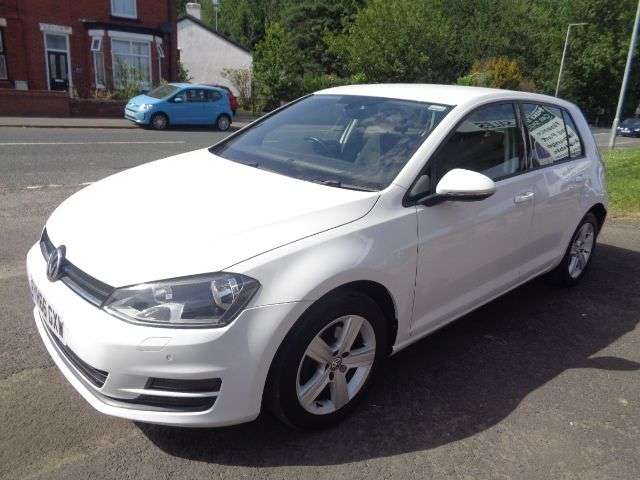 A 2016 VOLKSWAGEN GOLF 1.4 TSI BlueMotion Tech Match Edition Hatchback 5dr Petrol Manual Euro 6 (s A 2016 VOLKSWAGEN GOLF 1.4 TSI BlueMotion Tech Match Edition Hatchback 5dr Petrol Manual Euro 6 (s