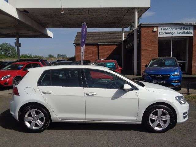 2016 VOLKSWAGEN GOLF 2016 VOLKSWAGEN GOLF