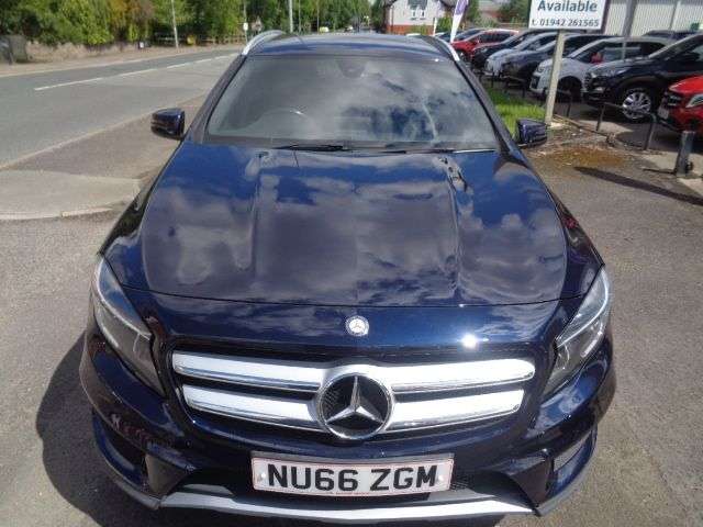A 2016 MERCEDES-BENZ 180 2.1 GLA200d AMG Line SUV 5dr Diesel Manual Euro 6 (s/s) (136 ps) SERVICE HI A 2016 MERCEDES-BENZ 180 2.1 GLA200d AMG Line SUV 5dr Diesel Manual Euro 6 (s/s) (136 ps) SERVICE HI