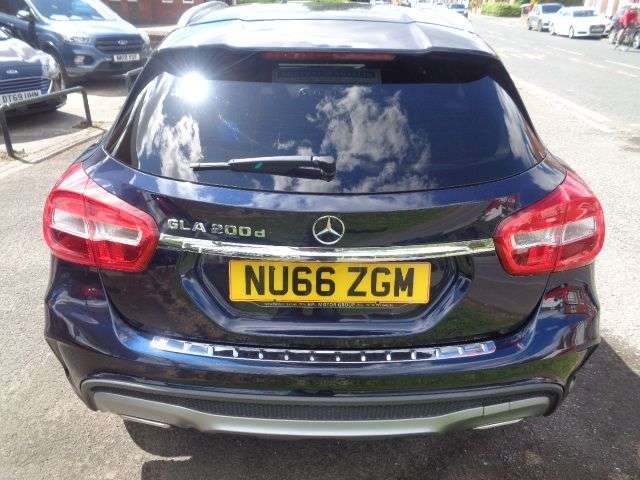 2016 MERCEDES-BENZ 180 2016 MERCEDES-BENZ 180