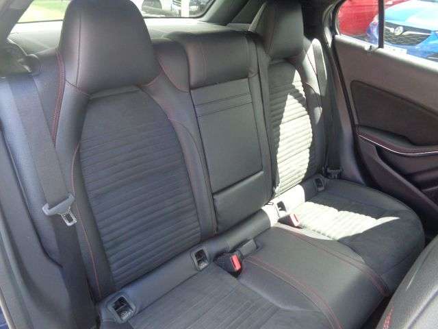 2016 MERCEDES-BENZ 180 2016 MERCEDES-BENZ 180