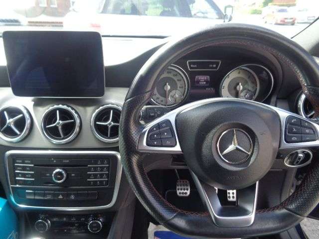 2016 MERCEDES-BENZ 180 2016 MERCEDES-BENZ 180