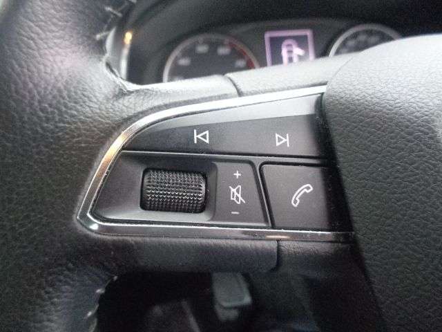 2017 SEAT IBIZA 2017 SEAT IBIZA