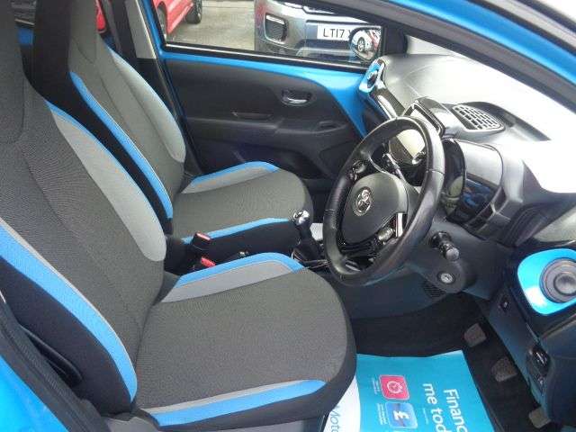 2015 TOYOTA AYGO 2015 TOYOTA AYGO